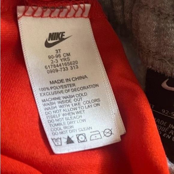 Nike  Long  Sleeve Shirt 3T - Picture 4 of 4